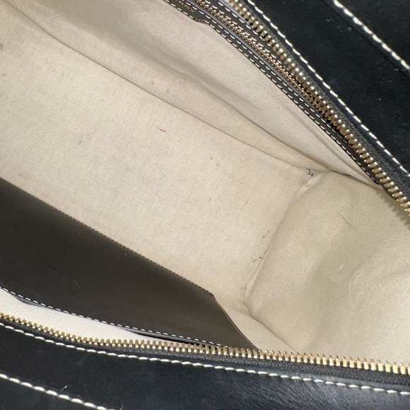 Burberry Pocket Tote Topstitched Leather Medium